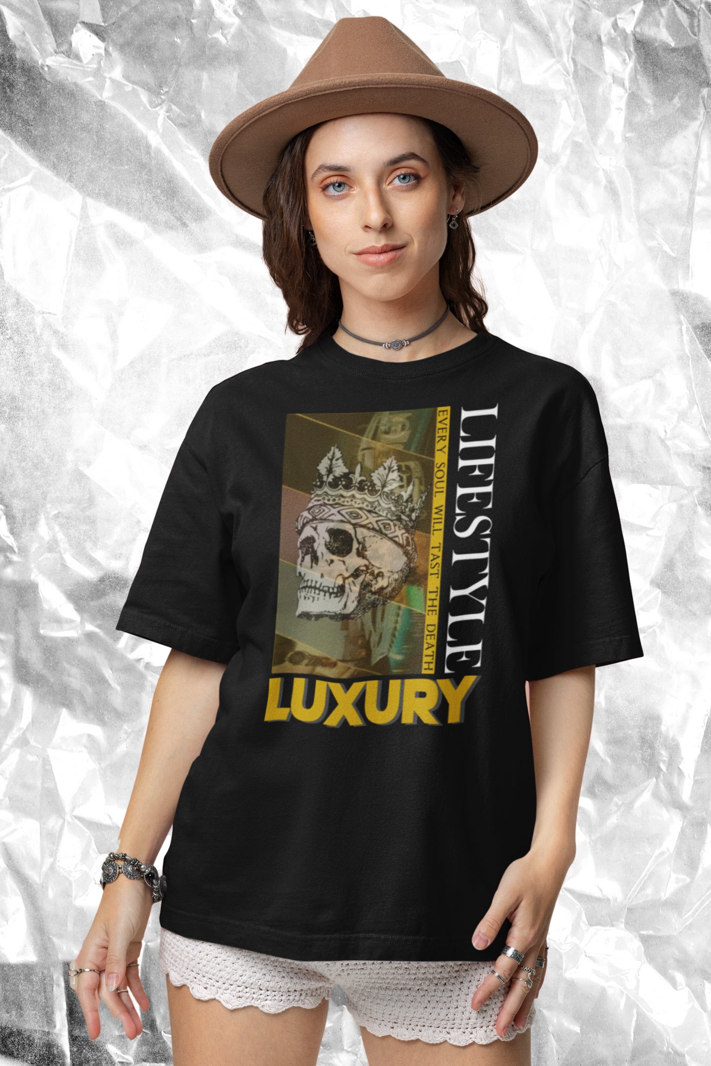 Oversized Damen T-Shirt – Organic & Stilvoll in Black-16 mit LUXURY-LIFESTYLE Aufdruck