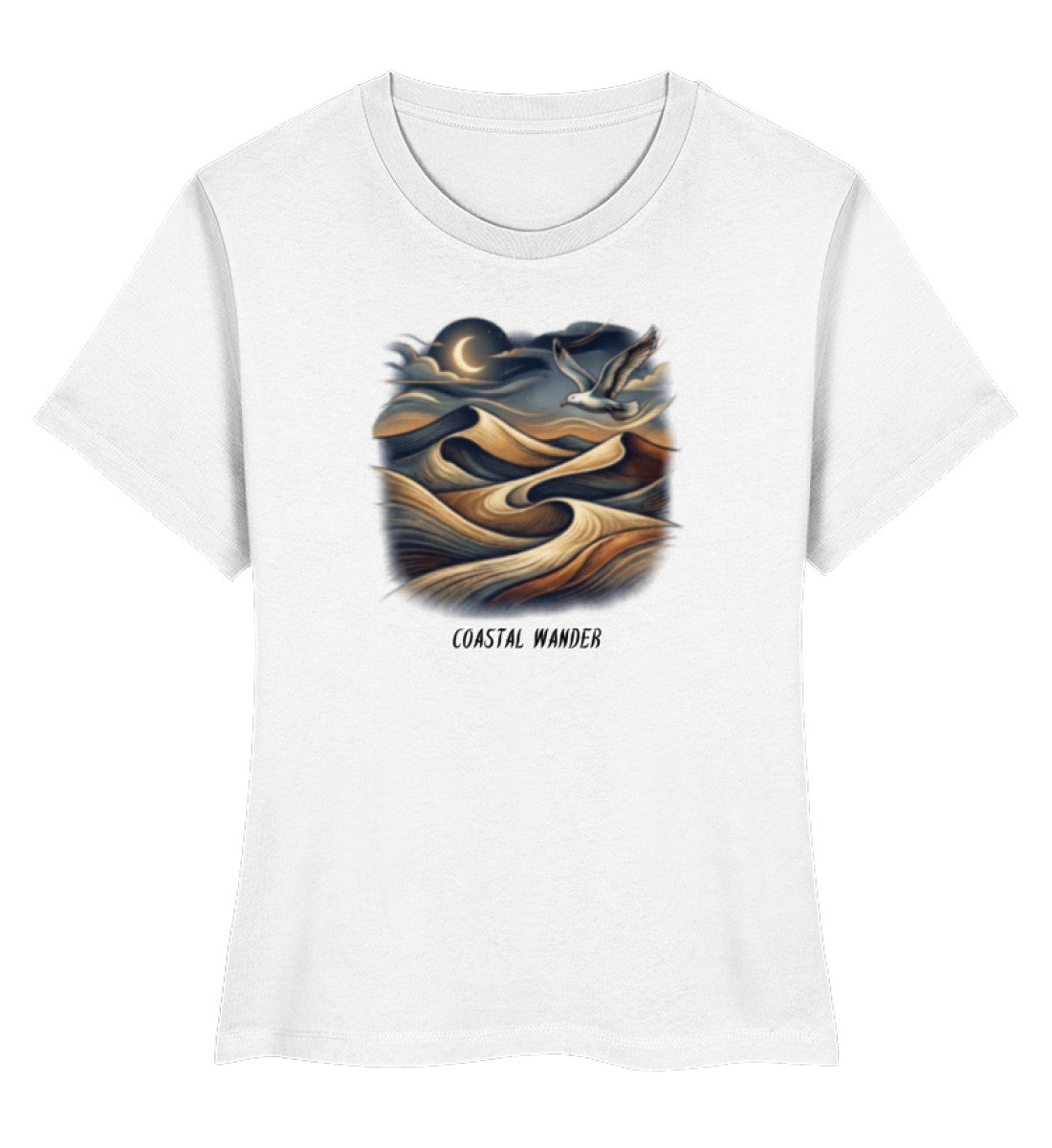 Ein weißes Premium Organic Damen-Shirt mit einem detaillierten, künstlerischen Design einer Küsten- und Dünenlandschaft unter einem Mond und dem Schriftzug „COASTAL WANDER“ auf der Brust (White-3)