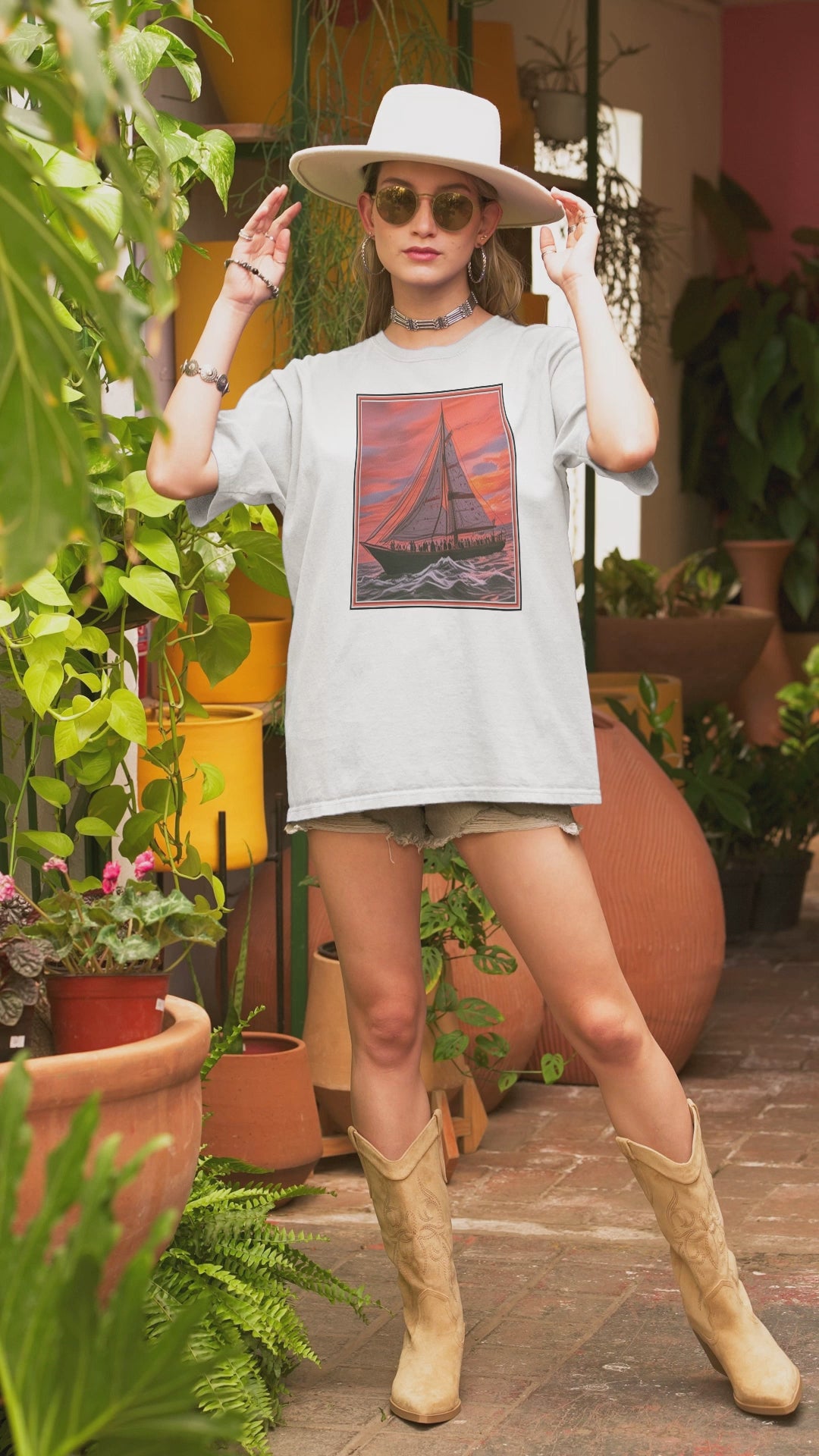 Bio Oversized T-Shirt für Damen aus 100 % Bio-Baumwolle – weich, nachhaltig und stilvoll. Lockerer Schnitt, hochwertige Verarbeitung und umweltfreundliche Produktion. Perfekt für Komfort und ein bewusstes Statement. Farbe: White-3