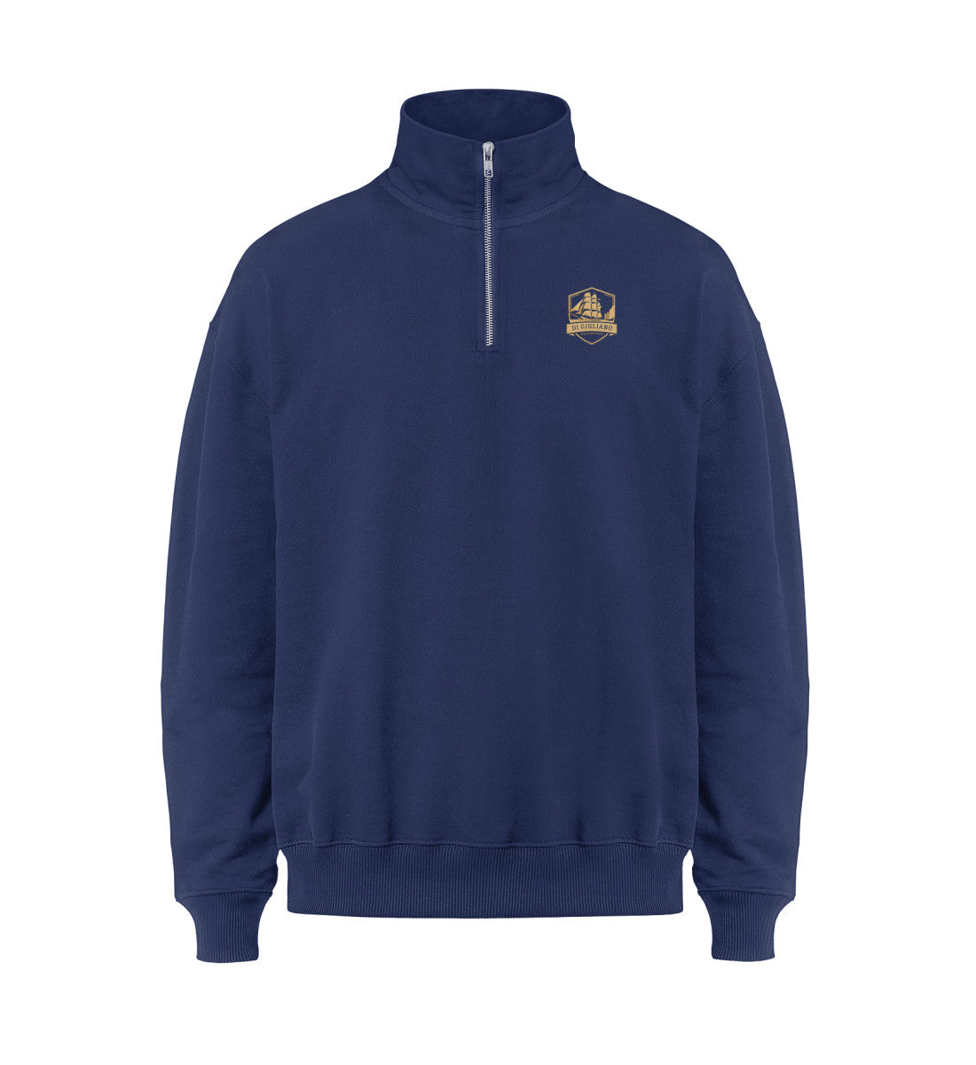 Marineblau maritimer Bio Boxcut Zipper in der Vorderansicht mit Metall-Reißverschluss, Kängurutasche und dezentem „DI GIULIANO“-Brust-Emblem. (French Navy-6057) www.digiuliano.com