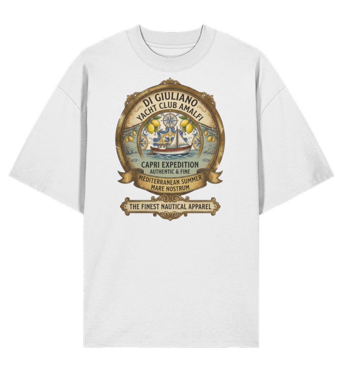 Weiss maritimes Organic Oversized T-Shirt in der Vorderansicht mit entspanntem Schnitt, Rundhalsausschnitt und dezentem „DI GIULIANO“-Brust-Emblem. (White-3) www.digiuliano.com